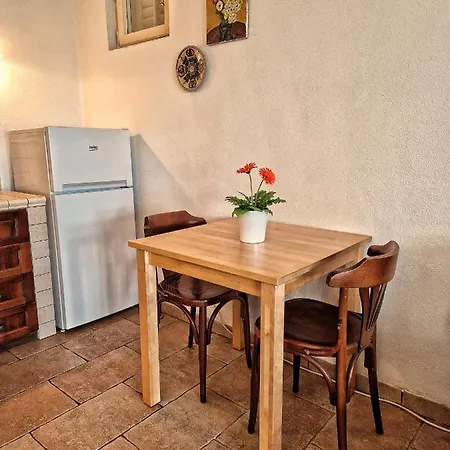 House Among Olive Trees With A Sea View 3 * Ankaran