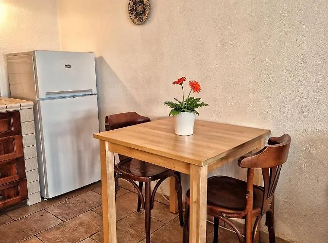 House Among Olive Trees With A Sea View 3 * Ankaran